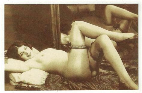 FRENCH REPRODUCTION OF Early Th Century Postcard Naked Woman Erotic
