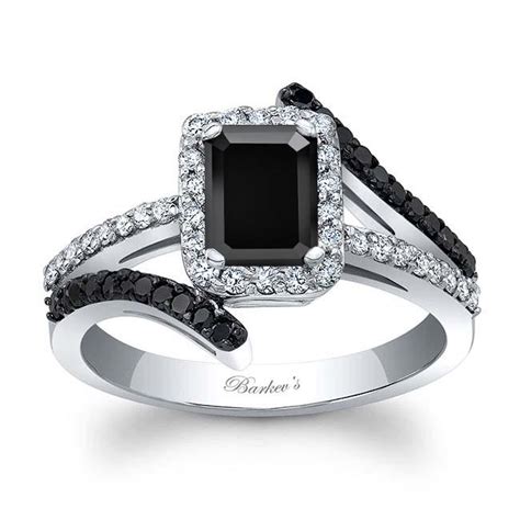 Rectangle Halo Black Diamond Engagement Ring | Barkev's