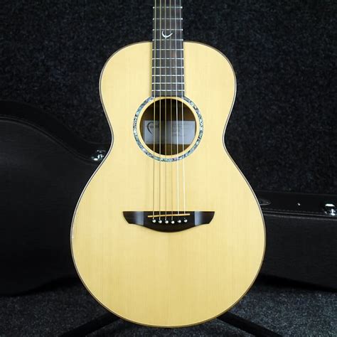 Faith Fm Mercury Parlour Acoustic Guitar Natural W Hard Reverb