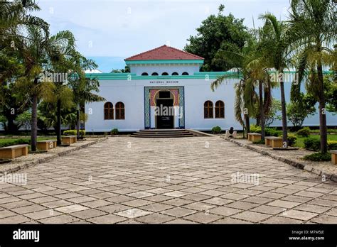 Tanzania dar es salaam national museum hi-res stock photography and ...