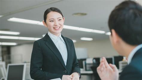 仕事ができない人はたった一言が添えられない 正しい言い回しに加えて気が利くことが大事だ リーダーシップ教養資格スキル 東洋