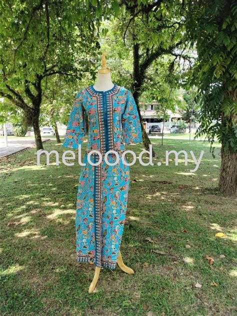 Malaysia Airlines Traditional Batik Dress Malaysia Kuala Lumpur Kl