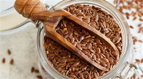 What Happens To Your Body When You Eat Flaxseeds