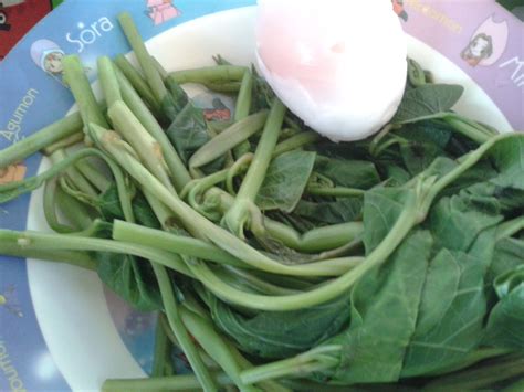 เมนูอาหารเช้ากินง่ายๆ น้ำพริก ผักลวก ปลาสลิดทอด Aerk Food