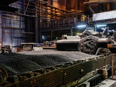 Iron Ore Mining Essentials: Key to Steel Production - JXSC