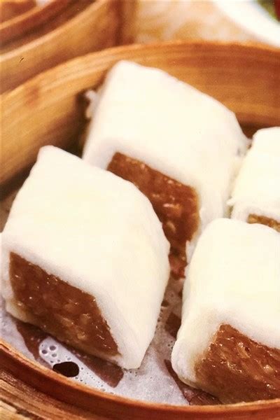 Sticky Rice Rolls – Traditional Cantonese Family Dim Sum | Unfamiliar China