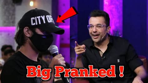 Sourav Joshi Big Pranked With Sandeep Maheshwari Sandeep Maheshwari Reaction Shorts Youtube