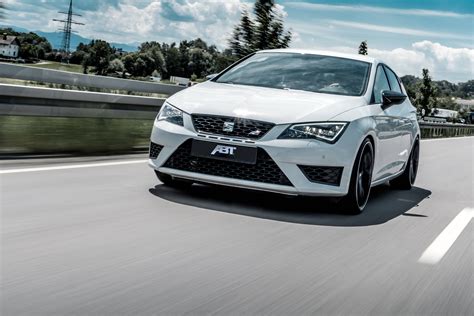 Leon King ABT Mobilisiert 370 PS In Der ST CUPRA 300 Carbon Edition