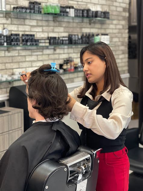 Haircuts & Shaves Tribeca|Best Barbers Lower NYC | Tribeca's Most