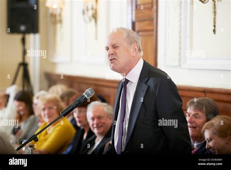 Gyles brandreth tv am hi-res stock photography and images - Alamy