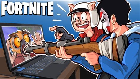 SNIPERS VS RUNNERS IN A GIANT LAPTOP Creative Mini Game Fortnite