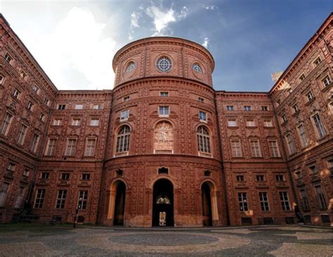 Palazzo Carignano Torino Storia