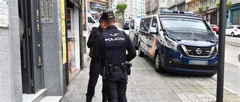 La Policía en alerta ante el repunte de delitos en Galicia casi 300