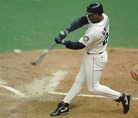 24 For No 24 Ken Griffey Jr S Most Memorable Moments The Olympian