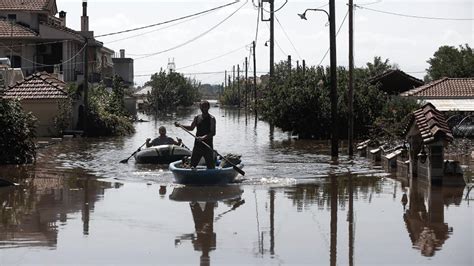 Inundaciones En Libia Más De 2 300 Muertos Y 5 000 Desaparecidos