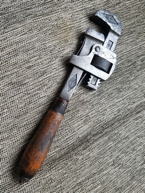 Stillson Pipe Wrench Made By Walworth Mfg Co In Boston Antique