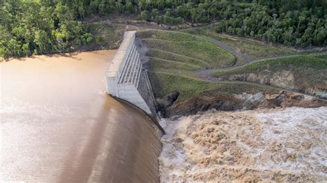 Paradise Dam amendments rushed through Queensland Parliament sparking outrage - ABC News