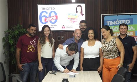 No M S Em Que Tim Teo Completa Anos Prefeito Douglas Willkys