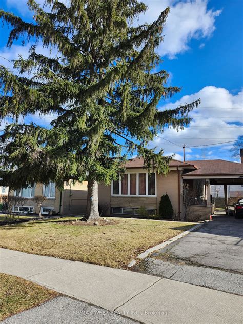 99 Stavely Crescent In Toronto Rexdale Kipling House Bungalow For