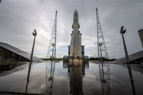 ESA - Ariane 6 revealed as nine-story mobile building rolls back from ...