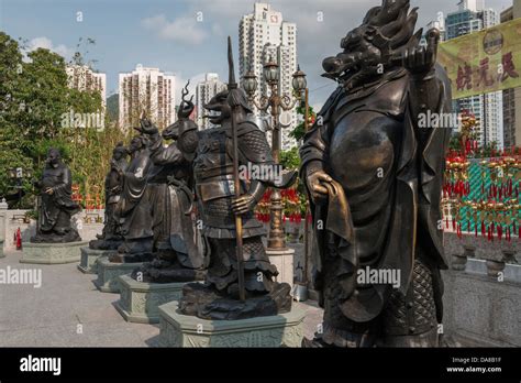 Wong Tai Sin Temple Kowloon Hong Kong Stock Photo Alamy