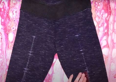 How to DIY Awesome Cut-out Leggings or Tights | Upstyle