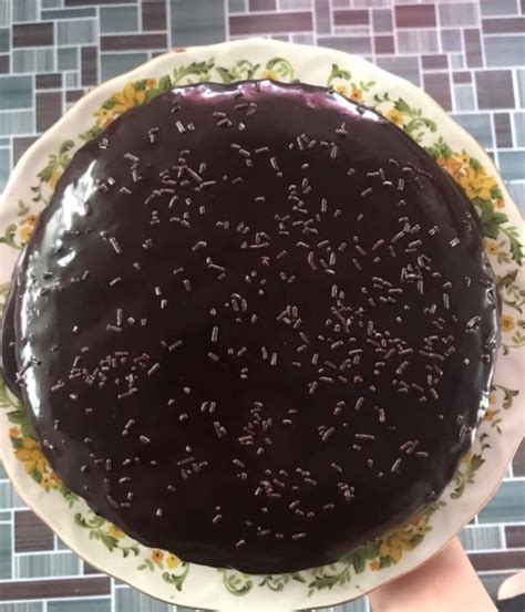 Kek Coklat Kukus Moist, Guna Cara Ini Pasti Tak Melekat Pada Loyang