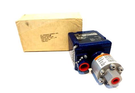 NEW ITT NEO DYN 100P15C3 PRESSURE SWITCH SB Industrial Supply Inc