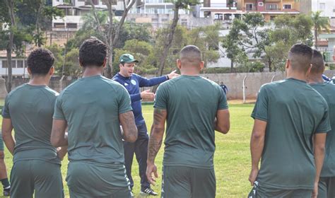 Guarani Treina Novidades E Pode Ter Mudan As Para Confronto O