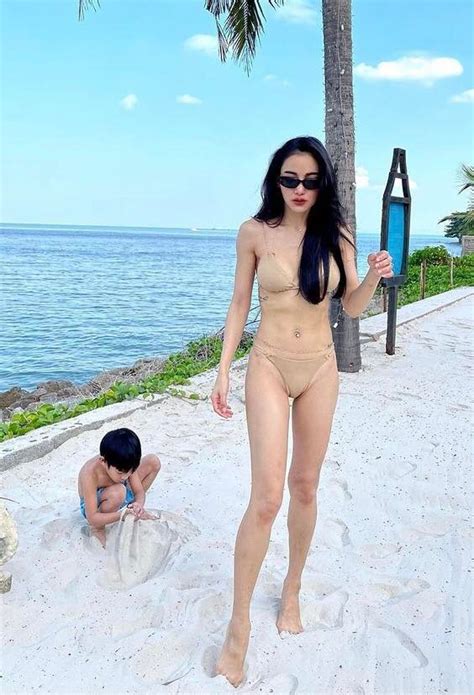 Dàn diễn viên Thái Lan đọ dáng với bikini dịp đầu năm Saostar vn