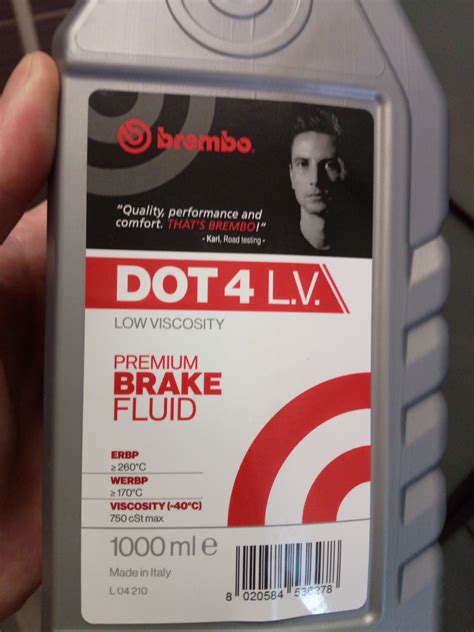 L04210 L 04 210 жидкость тормозная 1L DOT 4 LV низкая вя brembo ...