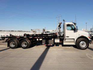 Peterbilt X Galbreath U Or Roll Off Truck