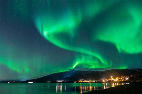 Kiruna Excursión a la Aurora Boreal con fotógrafo guía GetYourGuide