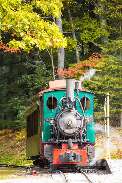 small steam engine  stock photo public domain pictures