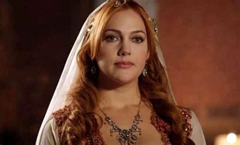 Muhte Em Y Zy L N H Rrem Sultan Meryem Uzerli Den Milyon Tl Lik