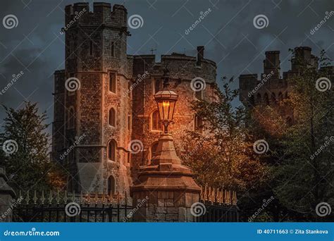 Windsor Castle Night Scene Stock Image Image Of Castle 40711663