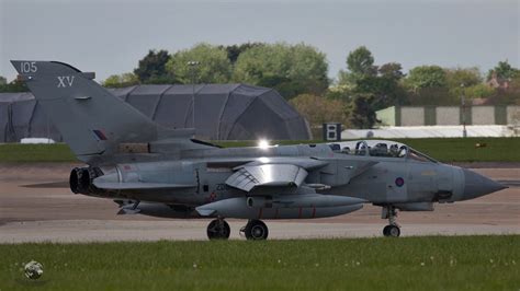 Raf Zd842 Panavia Tornado Tail 105 Taxing Strobe Aviationandmore Thx