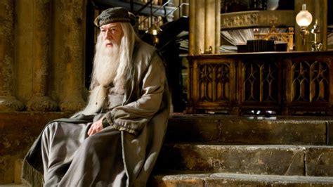 7 Fatos Que J K Rowling Criou Para Harry Potter Depois Do Fim Dos