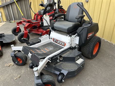 2023 Bobcat ZT2000 Zero Turn Mower 230618 Lano Equipment Inc