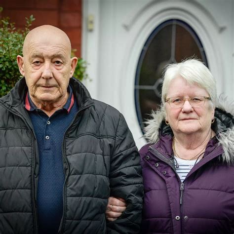 Hot Sexy Mauren Kennedy Bikini Pics