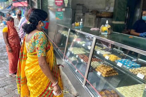 Jashoda Mishtanna Bhandar Tale Of An Iconic Sweetmeat Shop