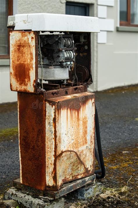 Old Fuel Dispenser Stock Image Image Of Dispenser Power 254709143
