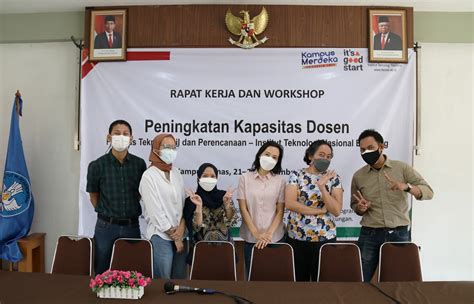 Peningkatan Kapasitas Dosen Ftsp Itenas Bandung H Arsip Foto Kegiatan