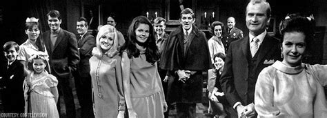 This Is An Article Reminiscing The Gothic Soap Opera Dark Shadows