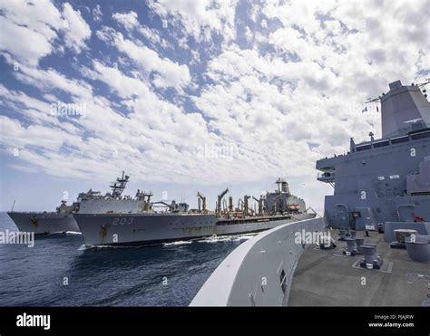 Uss Rushmore Lsd Hi Res Stock Photography And Images Alamy