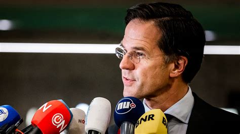 Druk Op Rutte Om Op Te Stappen Als Vvd Leider Neemt Toe Nu Opties