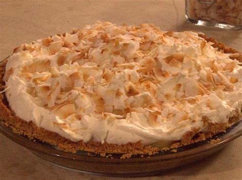 Banana And Coconut Cream Pie With Graham Cracker Crust Recipe