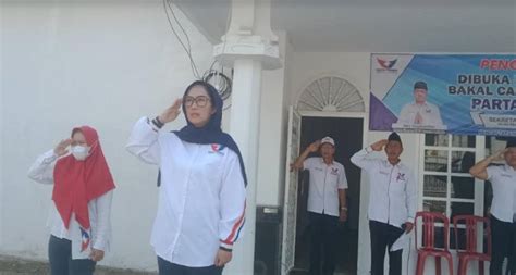 Upacara Peringatan Hut Ke Ri Dpw Partai Perindo Jambi Tanamkan