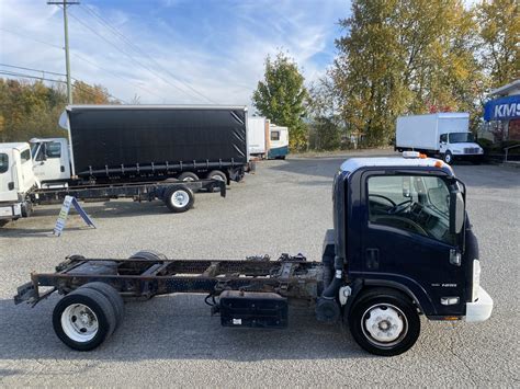 Isuzu Nrr Cascade Trucks Equipment