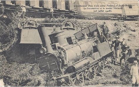 Saint Brieuc Déraillement d un train entre Pontivy et Saint Brieuc